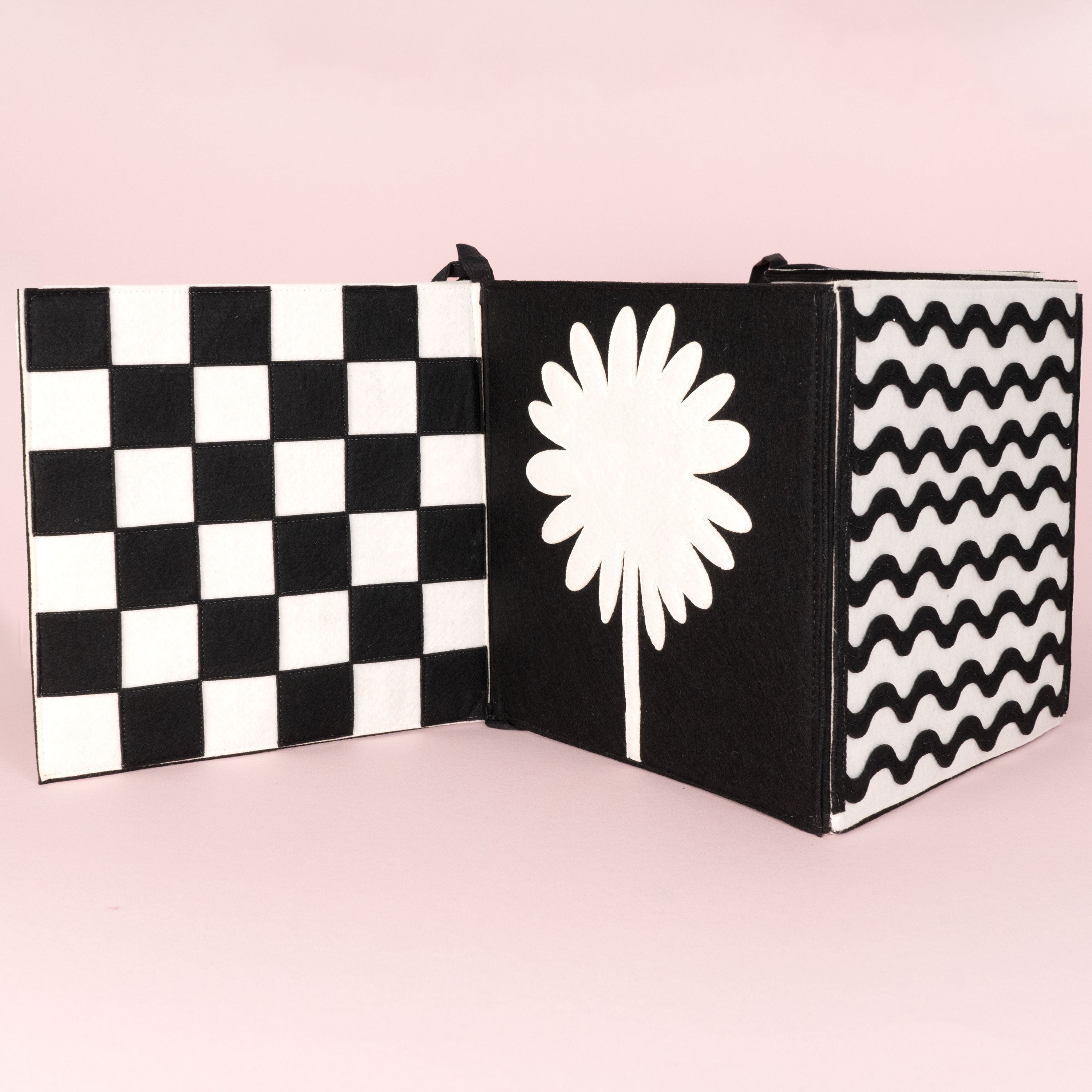 Black & White Jumbo Booklet