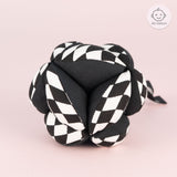 Contrast magic ball